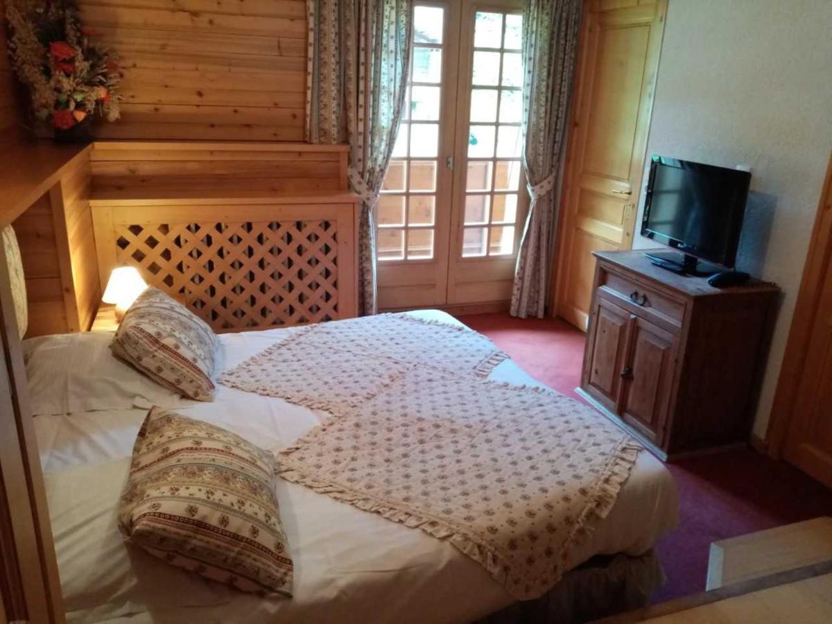Hotel Les Sapins La Clusaz Buitenkant foto