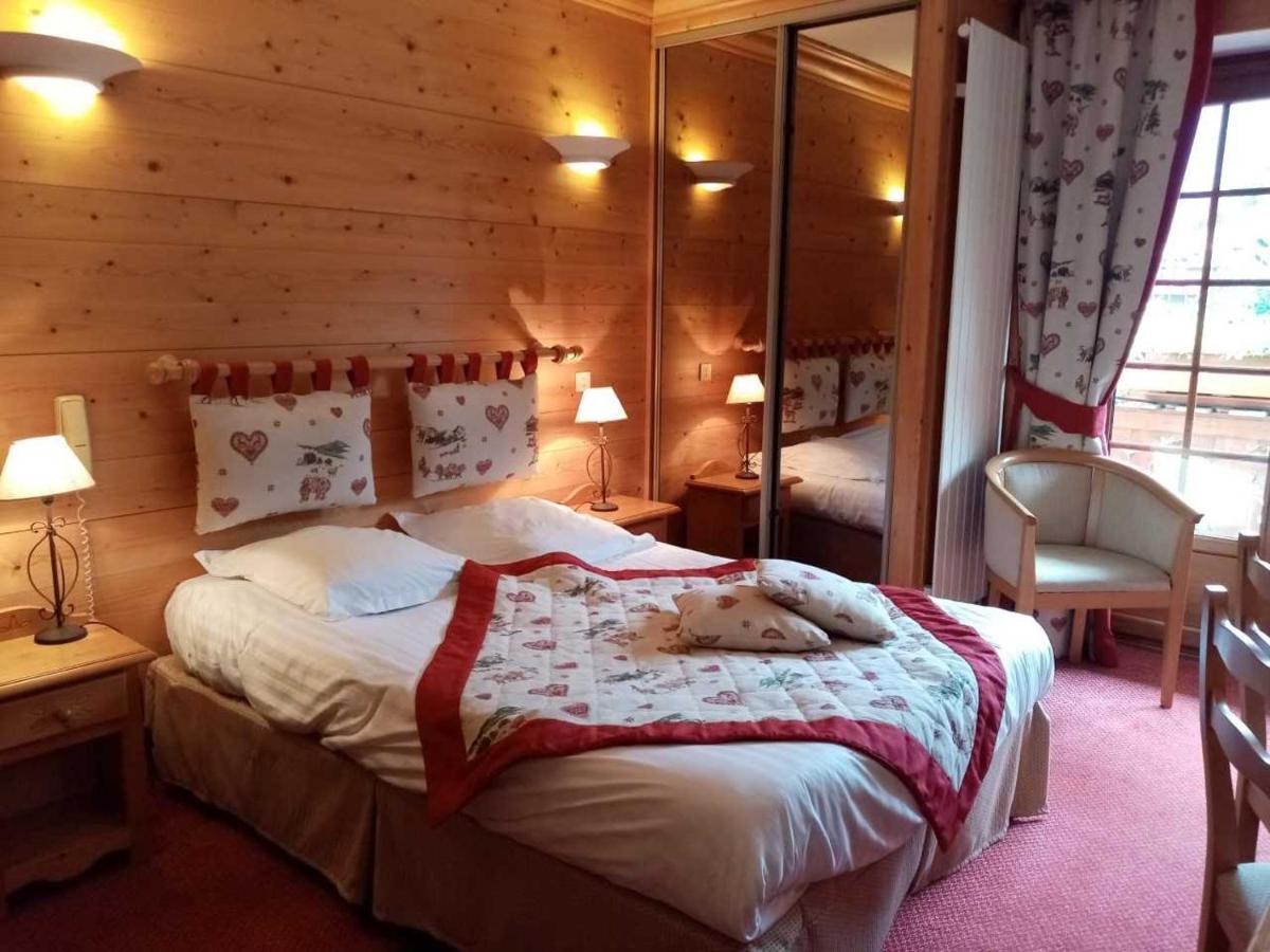 Hotel Les Sapins La Clusaz Buitenkant foto