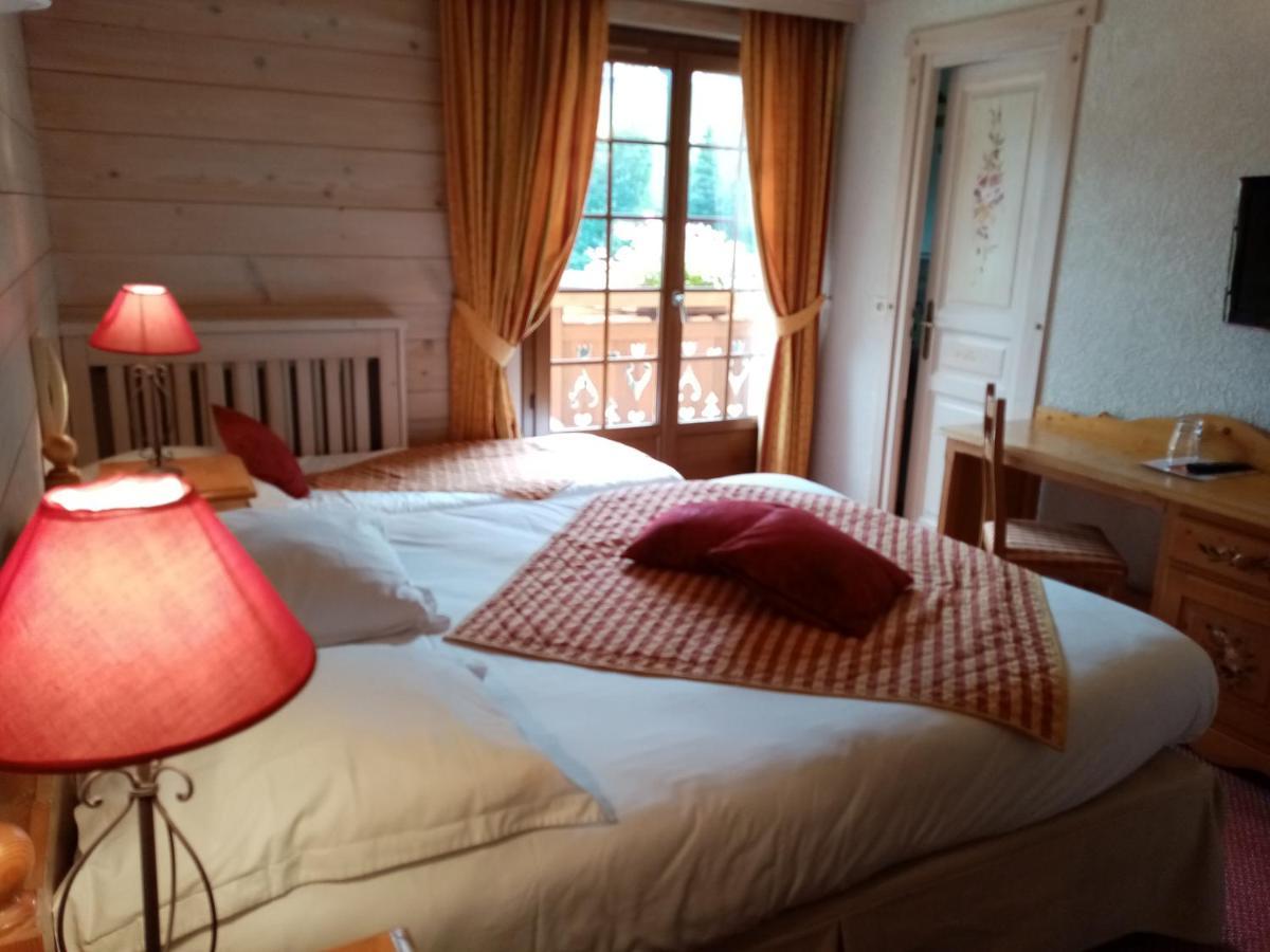 Hotel Les Sapins La Clusaz Buitenkant foto