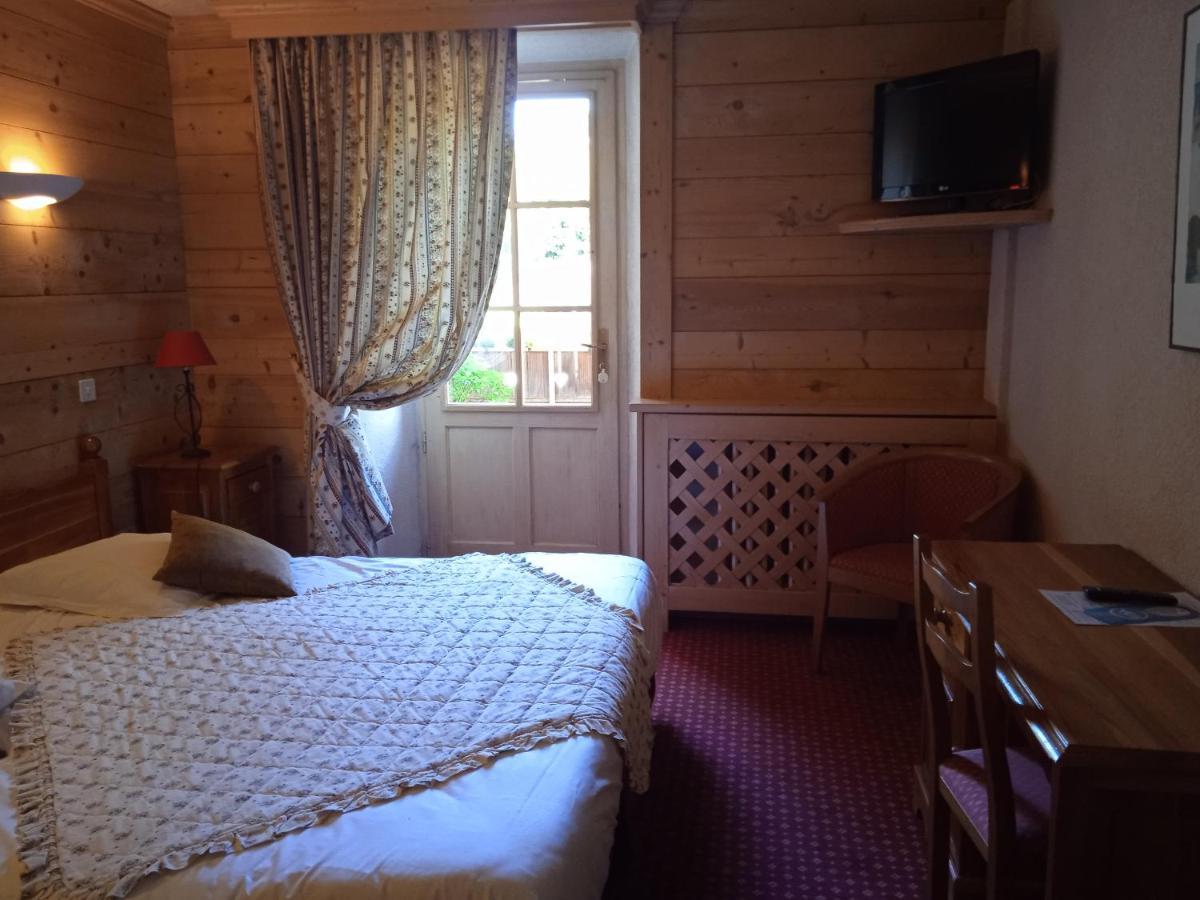 Hotel Les Sapins La Clusaz Buitenkant foto